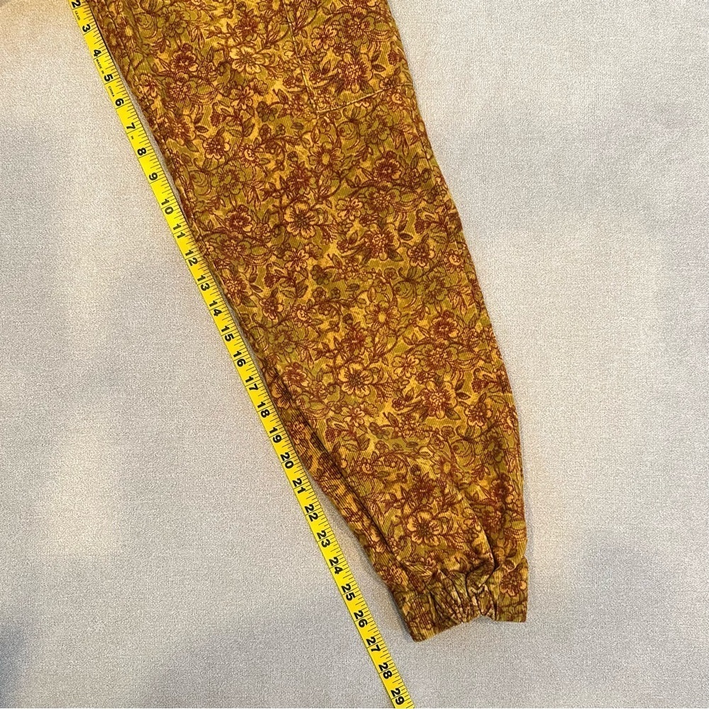 Urban Outfitters Corduroy Penelope Jogger Pant. Size XS. - Picture 12 of 12
